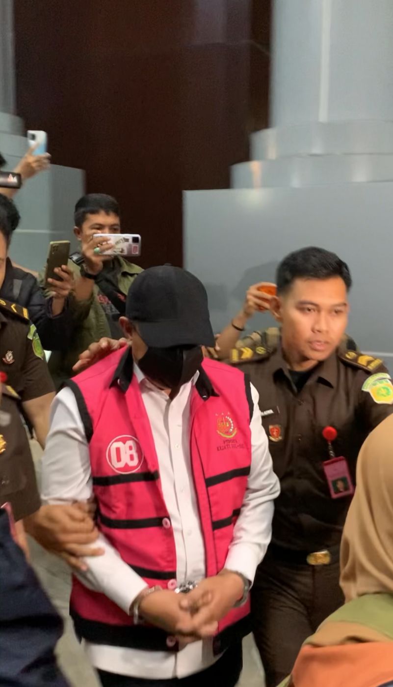Kejati Sulsel Tahan 5 Tersangka Korupsi Bibit Nanas Rp60 Miliar, Mantan Pj Gubernur Ikut Ditahan