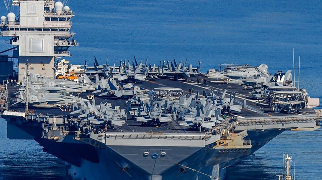 Insiden di Tengah Konflik: Kapal Induk Raksasa AS USS Gerald R. Ford Terbakar, Dua Pelaut Terluka