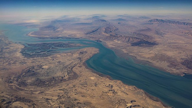 Iran Isyaratkan Perubahan Besar: Selat Hormuz Dibuka Jika Transaksi Minyak Pakai Yuan