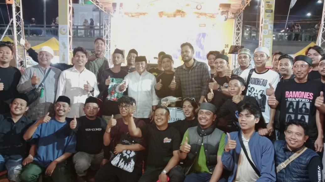Nurdin Halid Gairahkan UMKM dan Dukung Sedekah Underground di Pasar Ramadhan Soppeng 2026