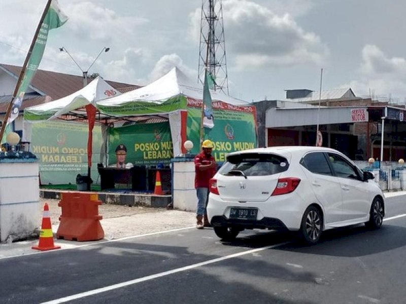 Siaga Lebaran: Pemprov Sulsel Buka Posko Layanan di Jalur Preservasi MYP Wajo untuk Pemudik