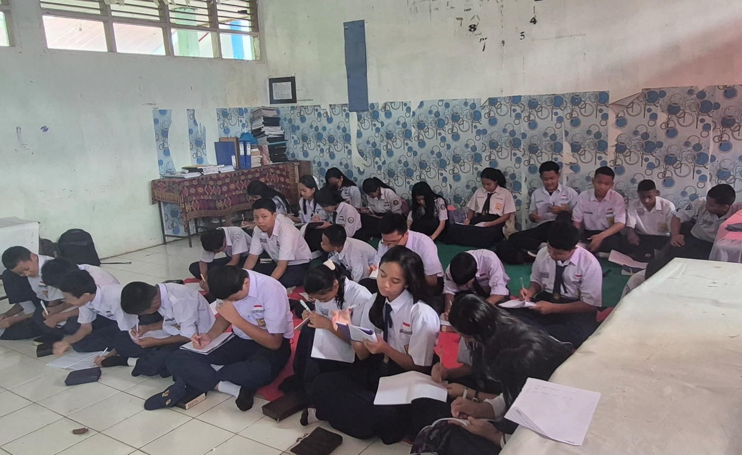 SMPN 16 Makassar Sukses Gelar Pesantren Ramadan, Perkuat Karakter dan Toleransi Siswa