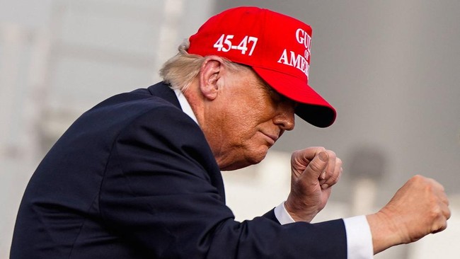 Tensi Membara: AS Gempur Markas Militer Iran Dekat Selat Hormuz, Trump Ancam Serang Infrastruktur Minyak