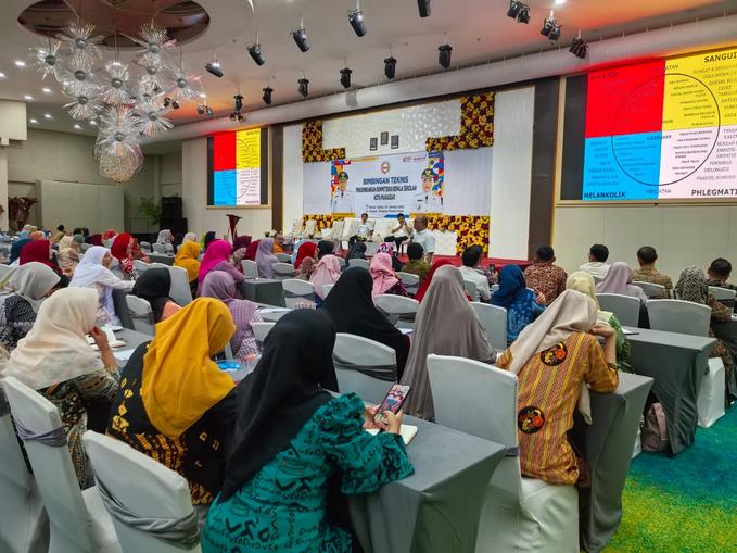 300 Kepala Sekolah di Makassar Perkuat Kompetensi Lewat Bimtek, Dorong Mutu Pendidikan