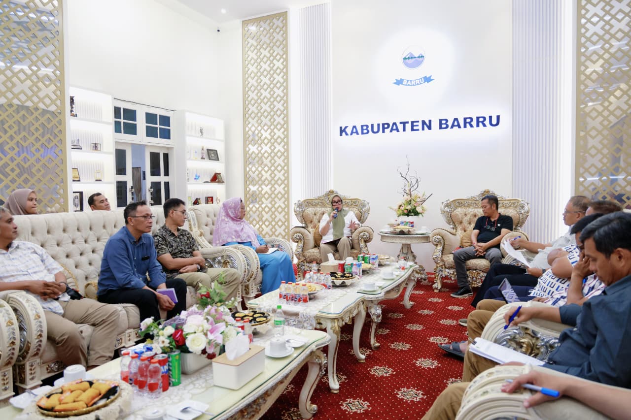 Rapat Gugus Tugas KLA, Bupati Barru Tegaskan Komitmen Daerah Ramah Anak