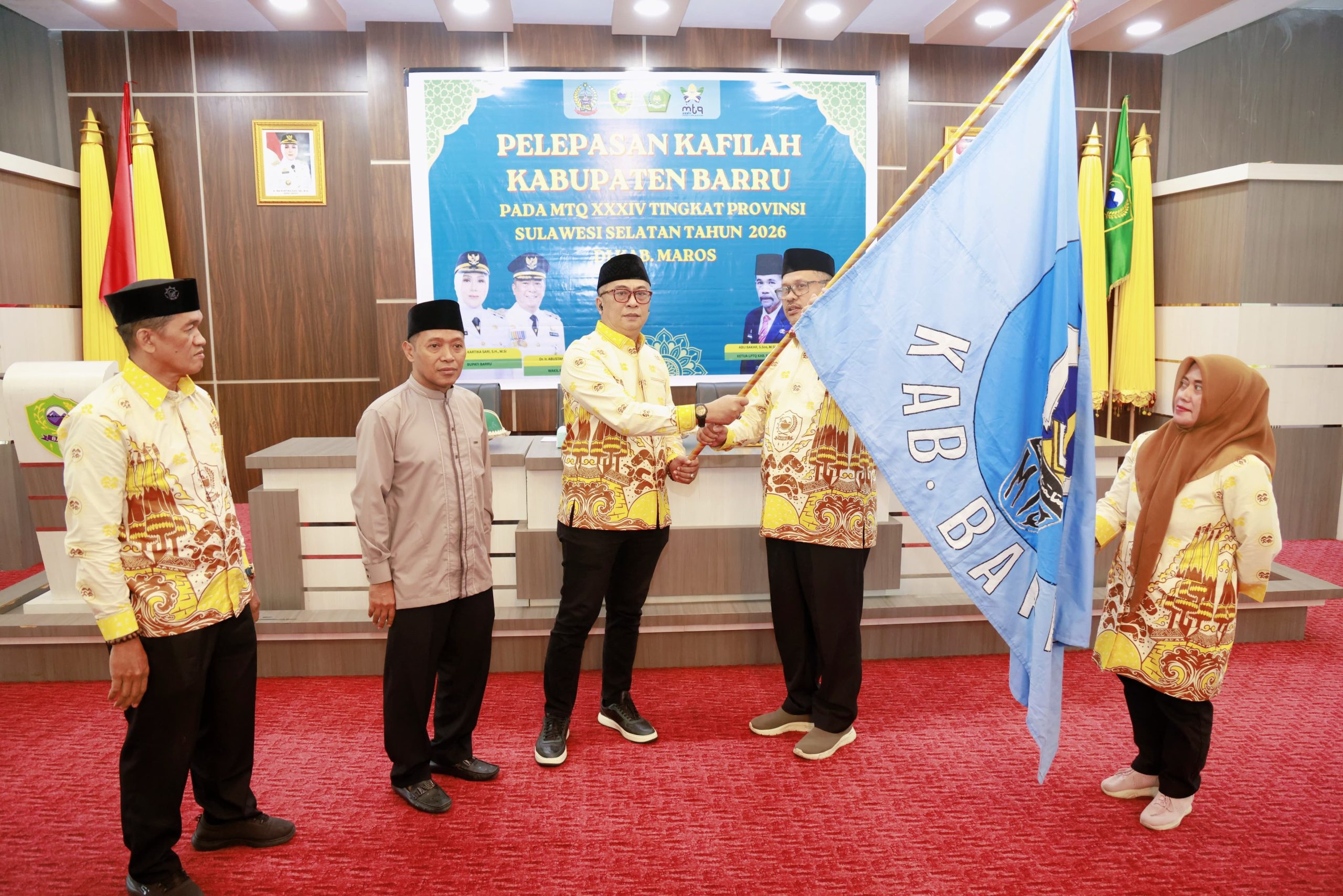 Wabup Barru Lepas Kafilah MTQ Sulsel, Tekankan Mental, Disiplin, dan Keikhlasan