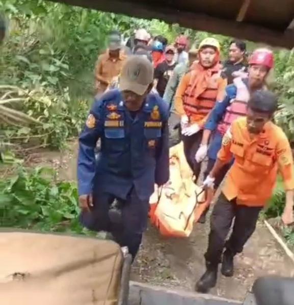 Pencarian Berakhir, Satu Korban Hanyut Sungai Kalimborang Maros Ditemukan Meninggal Dunia