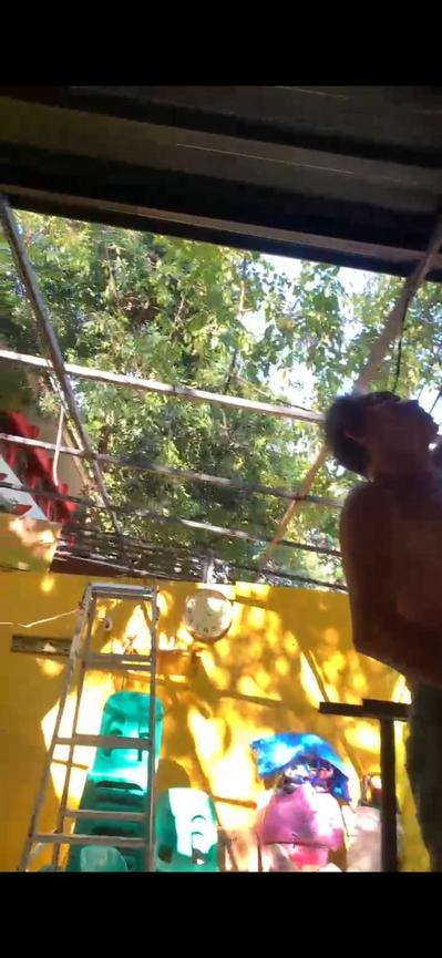 Bongkar Mandiri Tanpa Konflik, 40-an Lapak Cat Kuning di Jalan Tinumbu 