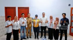 Bupati dan Wakil Bupati Barru Pantau Progres Penghitungan Suara Pilkades Serentak 2026