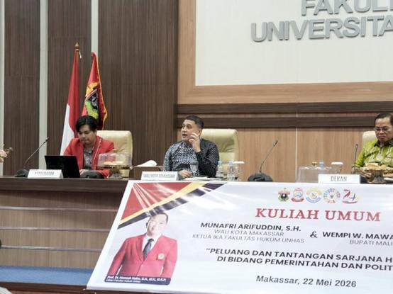 Kuliah Umum di FH Unhas, Appi Cerita Perjuangan dari Penyiar Radio hingga Wali Kota Makassar