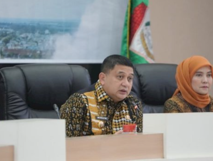 Penertiban Baliho Ilegal Dimulai, Bapenda Makassar Dukung Penataan Wajah Kota