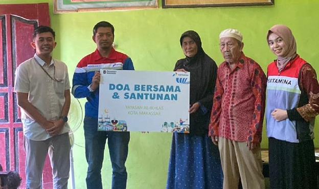 Pertamina Patra Niaga Salurkan Santunan Rp10 Juta Untuk Anak Yatim Dan Dhuafa Di Makassar
