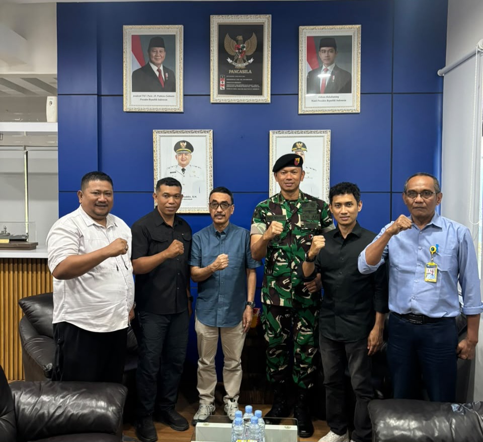 PLT Dirut PDAM Makassar Terima Audiensi Danyonkav-10, Bahas Peningkatan Layanan Air Bersih Asrama