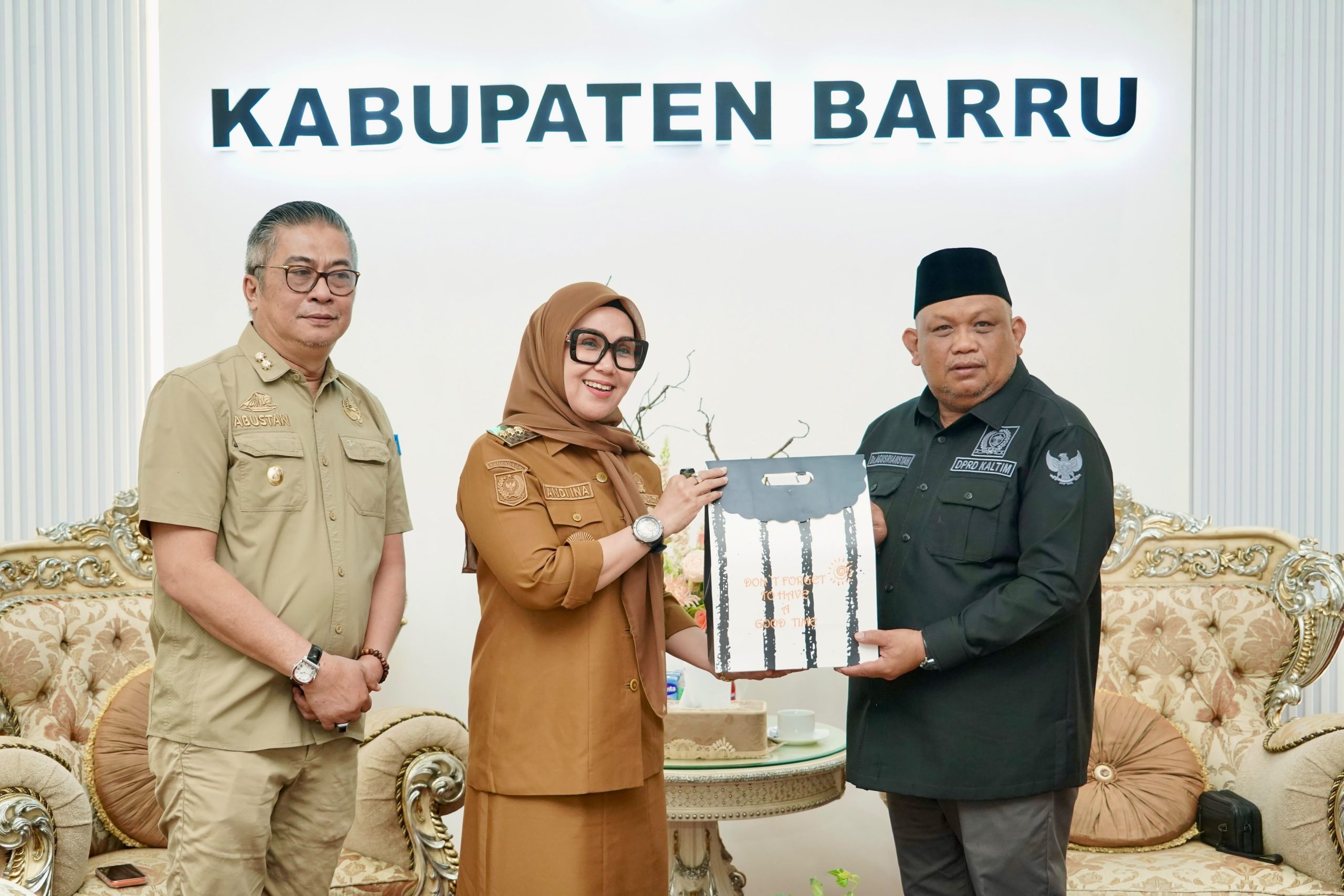 Barru Perkuat Sinergi dengan DPRD Kaltim, Dorong Tol Laut hingga Peluang Investasi IKN