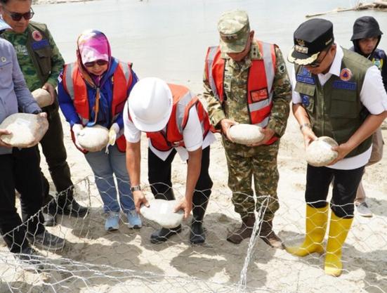 Atasi Banjir Tahunan, Pembangunan Tanggul Sungai Rongkong di Luwu Utara Resmi Dimulai