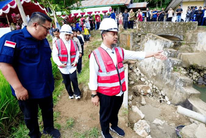 Gubernur Sulsel Mulai Rehabilitasi Irigasi Balombong, Targetkan Peningkatan Produktivitas Pertanian Toraja Utara