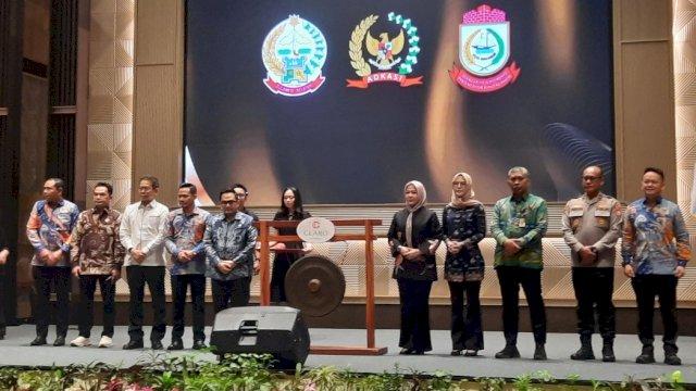 Rakorwil ADKASI Sulawesi Dibuka Ketua Komisi II DPR RI, Soroti Masa Depan Otonomi Daerah dan Penguatan DPRD