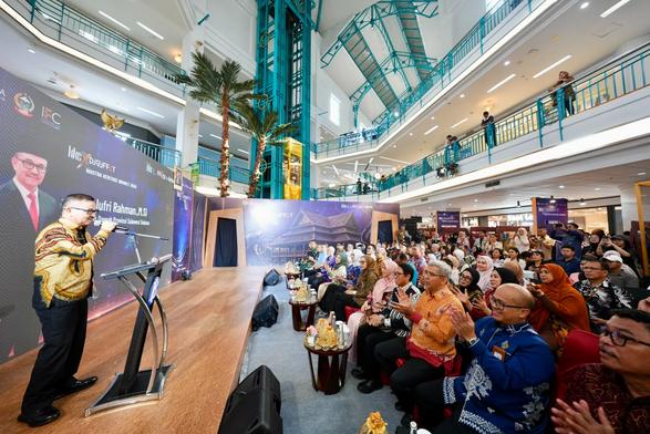 Sekda Sulsel Buka KKS x DIGIFEST 2026: Pacu Wastra dan UMKM Lokal Tembus Pasar Nasional
