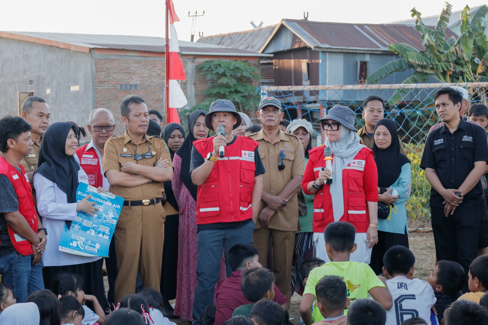 PMI Barru Salurkan 130 Ribu Liter Air Bersih, Warga Diminta Bijak Menggunakan Air