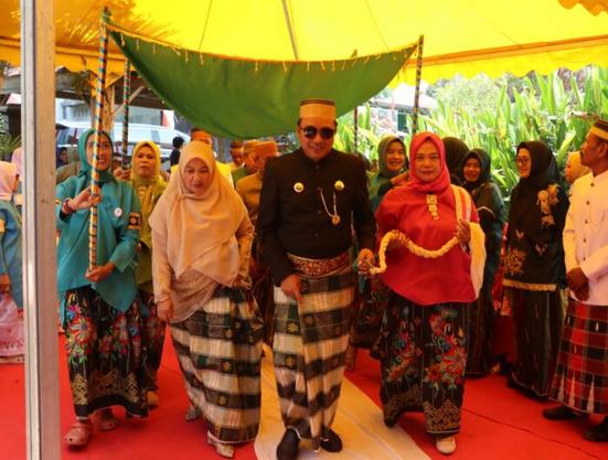 Andi Abdul Mannan resmi dikukuhkan sebagai Sulewatang Rampi di Luwu Utara