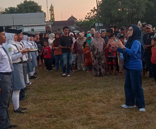 Bupati Gowa Sitti Husniah Talenrang Kunjungi Bajeng Barat, Warga Sambut Penuh Haru hingga Air Mata