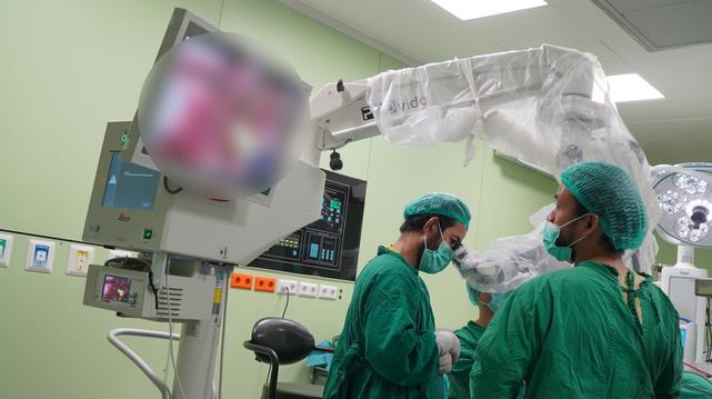 RSUD Labuang Baji Perdana Lakukan Operasi Tumor Otak Minim Sayatan dengan Teknik ETOS