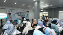 Sisik Ikan Jadi Sumber Ekonomi Baru, Perajin Perempuan Paotere Makassar Diberdayakan