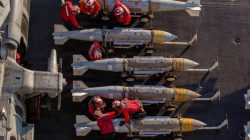 Tragedi USS Lincoln: Stres Perang Picu Bentrok Mematikan Antar Tentara AS