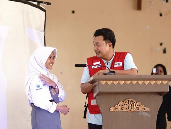 Andi Rahim buka Diklatsar PMR SMAN 8 Luwu Utara, tegaskan peran kader kemanusiaan sebagai masa depan bangsa