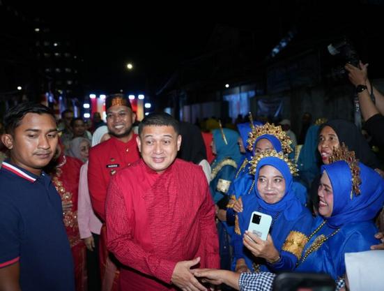 Ribuan Rumah di Ujung Tanah Bebas Iuran Sampah, Appi Targetkan Perluasan hingga Pelanggan 1.300 VA