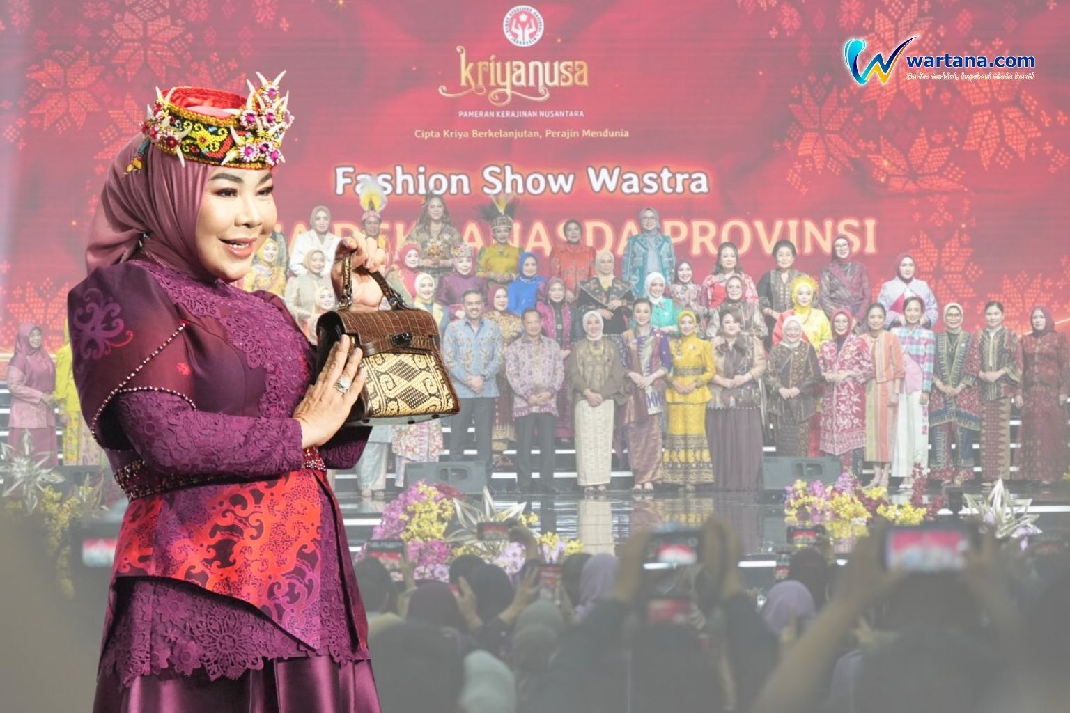 Rahmawati Zainal Tampilkan Wastra Bulungan di Parade Kriyanusa 2026