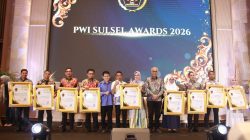 Terima PWI Award, Bupati Andi Ina Ajak Pers dan Pemerintah Perkuat Sinergi Pembangunan Barru