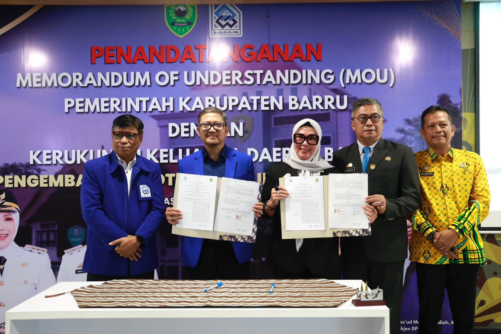 Pemkab Barru dan KKDB Teken MoU Pengembangan Potensi dan Investasi Daerah