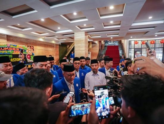 Andi Sudirman Puji Peran Fraksi PAN dalam Mengawal Proyek Strategis Sulawesi Selatan