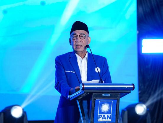Dinilai berstandar tinggi, Ashabul Kahfi apresiasi proyek jalan gubernur Andi Sudirman