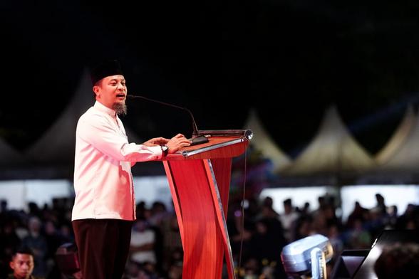 Gubernur Sulsel Dorong UMKM Masuk Ekosistem Haji, Kucurkan Bantuan Rp10 Miliar dan Lahan Strategis