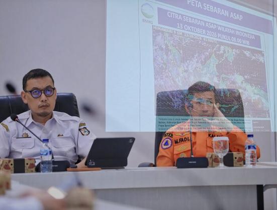 Makassar Dikepung Kabut Asap, Munafri Arifuddin Siapkan Opsi Pembelajaran Jarak Jauh