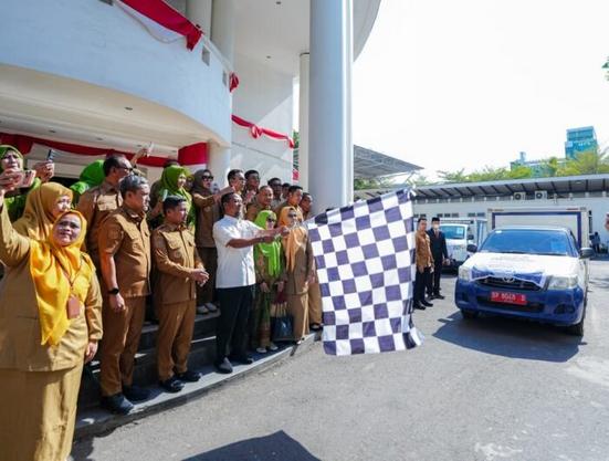 Perkuat Gizi Anak, Gubernur Sulsel Distribusikan 177.500 Produk Susu ke 24 Kabupaten/Kota