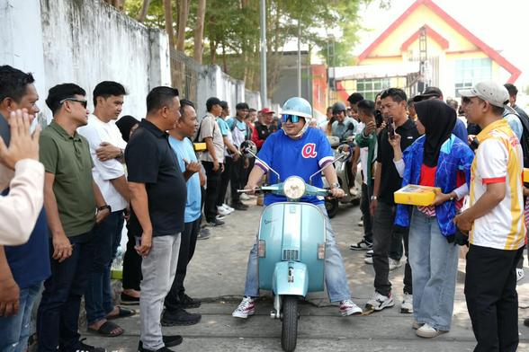 Wali Kota Appi Resmikan Keberangkatan Kontingen Makassar, Target Pertahankan Gelar Juara Porprov Sulsel 2026