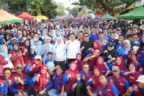 Wali Kota Makassar Resmikan CFD Jalan Rusa: Wadah Baru Pemberdayaan UMKM dan Interaksi Sosial