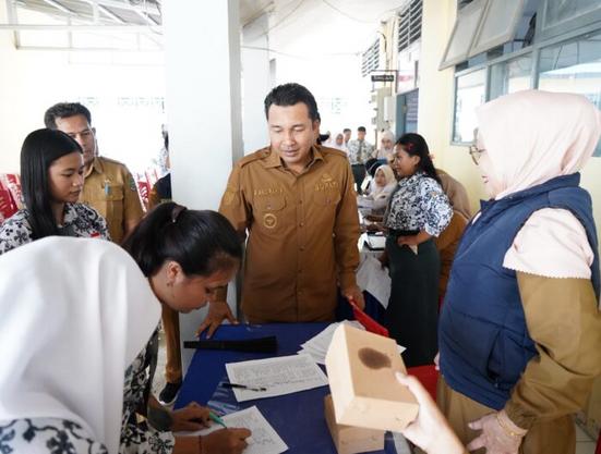 Perkuat Deteksi Dini Penyakit, Bupati Luwu Utara Pantau Langsung Skrining 10.357 Warga